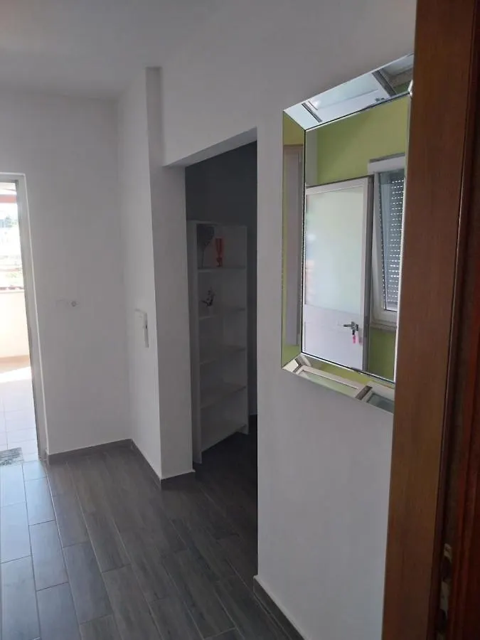 Apartments Leon Porec