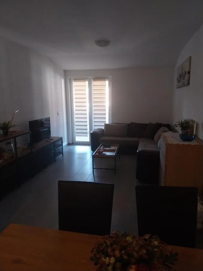 Apartments Leon Porec 0*,  Croazia
