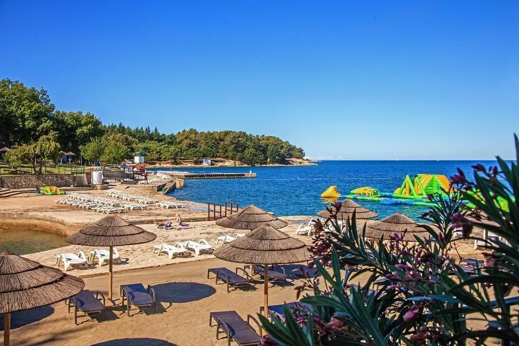 Apartments Leon Porec